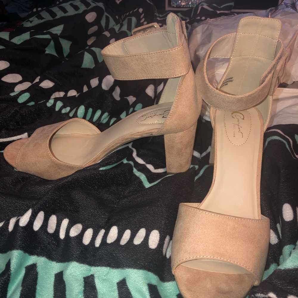 👠 heels ❤️ - Picture 2 of 4